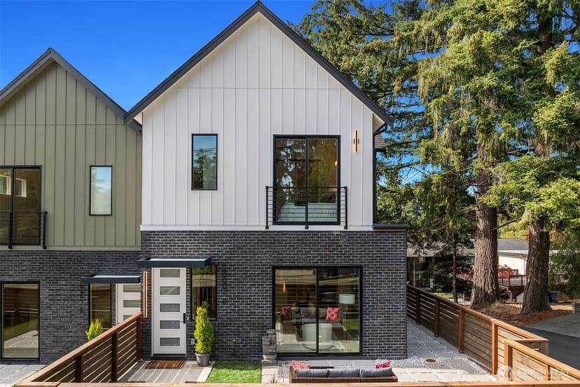 Property photo for 18607 B 104th Avenue NE, Bothell photo 33