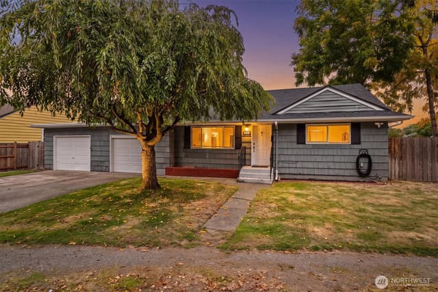 Property photo for 620 D Street SE, Auburn