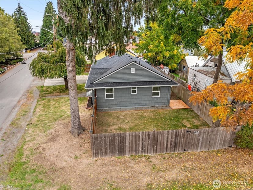 Property photo for 620 D Street SE, Auburn photo 22