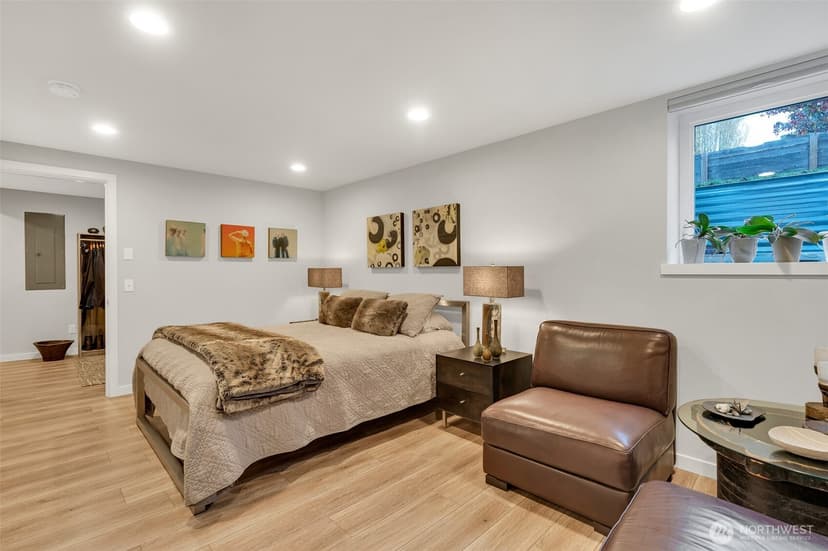 Property photo for 9439 21st Avenue SW, Seattle photo 14