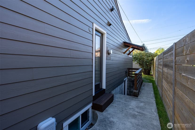 Property photo for 9439 21st Avenue SW, Seattle photo 36