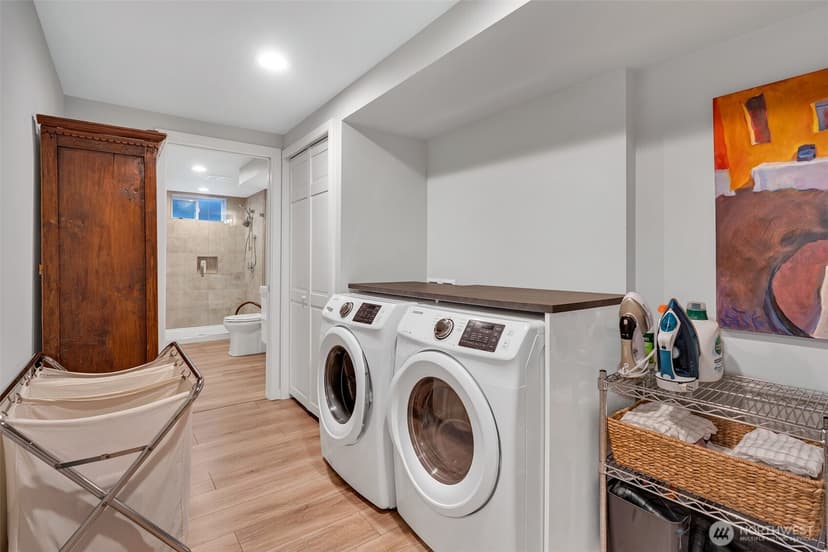 Property photo for 9439 21st Avenue SW, Seattle photo 21