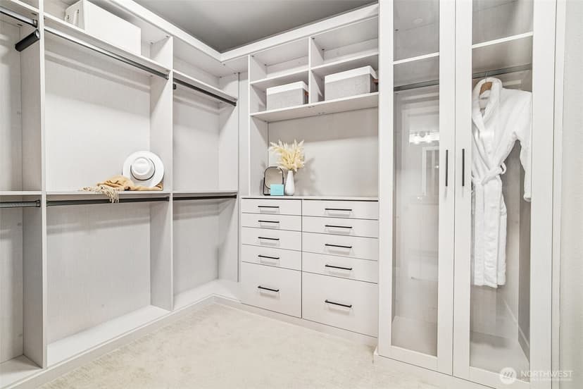 Property photo for 17720 80th Avenue NE #101, Kenmore photo 17