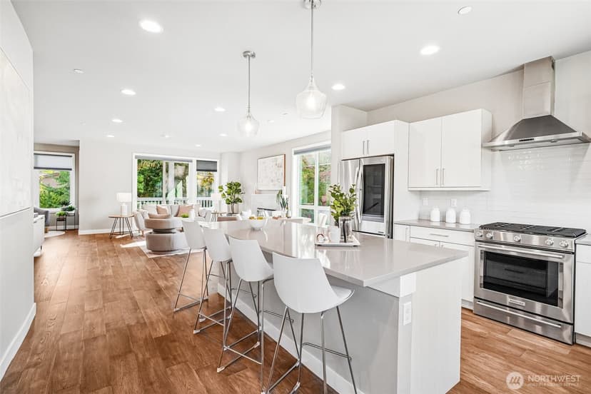 Property photo for 17720 80th Avenue NE #101, Kenmore photo 11