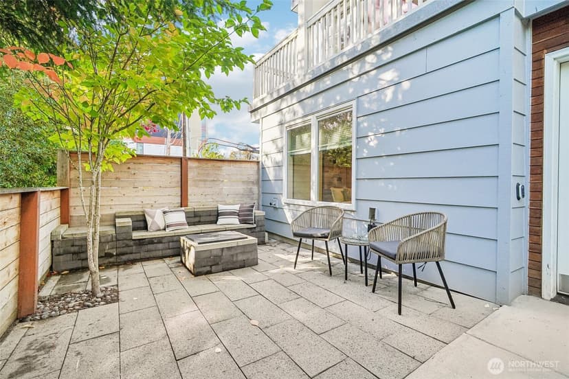 Property photo for 17720 80th Avenue NE #101, Kenmore photo 2