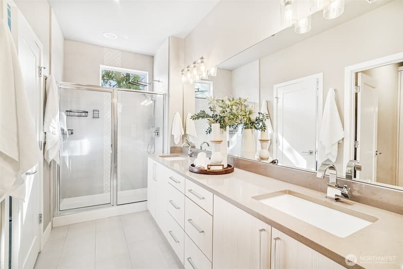 Property photo for 17720 80th Avenue NE #101, Kenmore photo 18