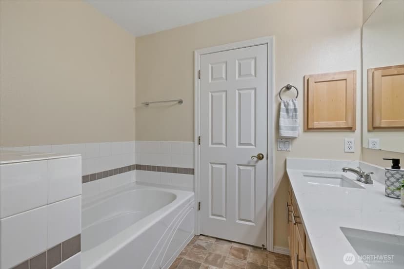 Property photo for 2201 192nd Street SE #B2, Bothell photo 12