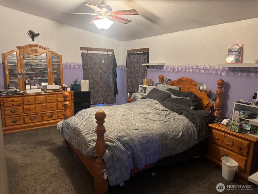 Property photo for 11415 Holden Road SW, Lakewood photo 6