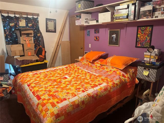 Property photo for 11415 Holden Road SW, Lakewood photo 5