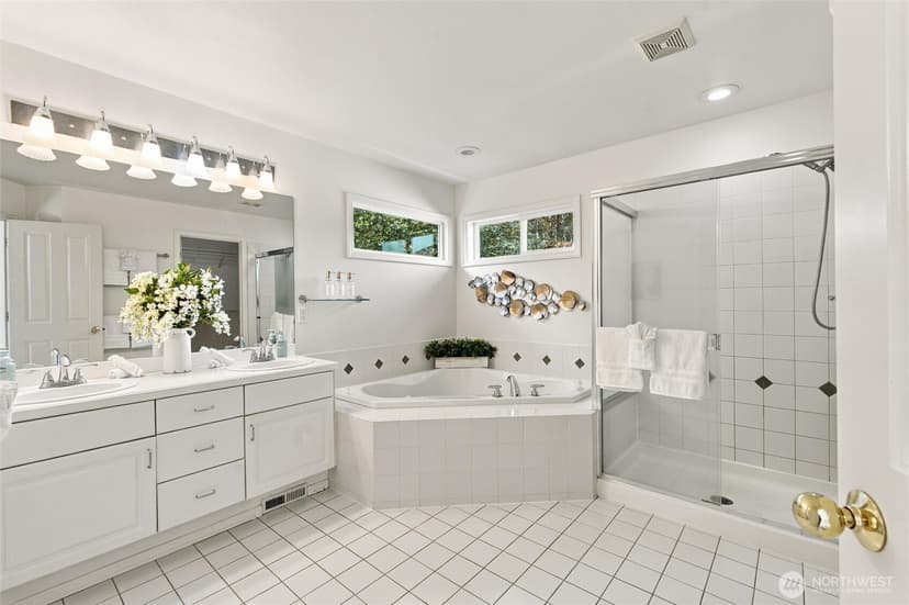 Property photo for 189 241st Place SE, Sammamish photo 30