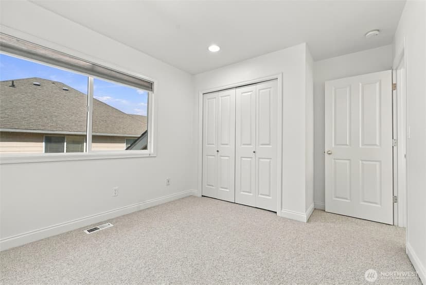 Property photo for 189 241st Place SE, Sammamish photo 34