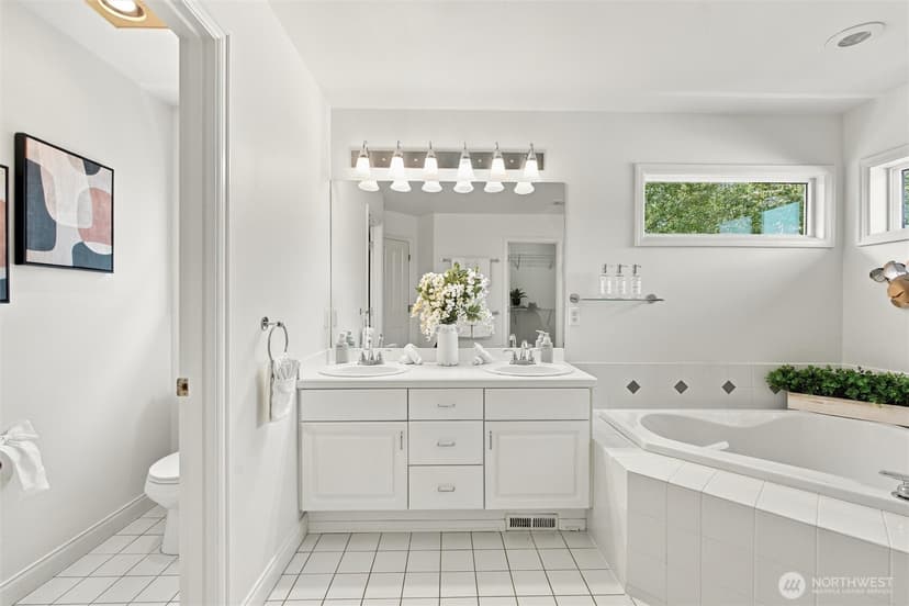 Property photo for 189 241st Place SE, Sammamish photo 29