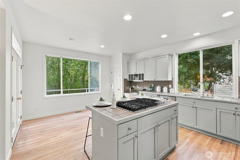 Property photo for 189 241st Place SE, Sammamish photo 16