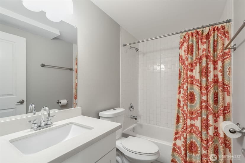 Property photo for 2102 S Spokane Street, Seattle photo 25