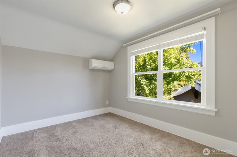 Property photo for 2102 S Spokane Street, Seattle photo 20