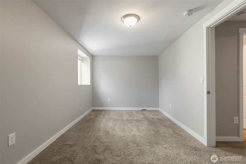 Property photo for 2102 S Spokane Street, Seattle photo 24