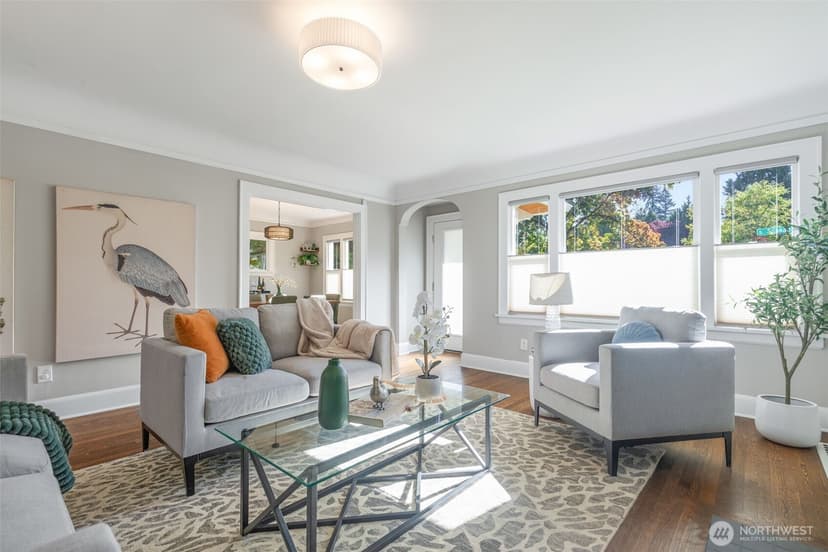 Property photo for 2102 S Spokane Street, Seattle photo 6