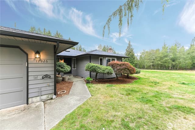 Property photo for 17926 43rd Avenue NW, Stanwood photo 3