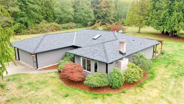 Property photo for 17926 43rd Avenue NW, Stanwood photo 2