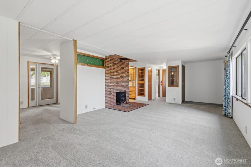 Property photo for 15702 SE 128th Street, Renton photo 11