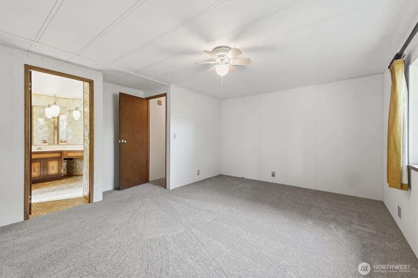 Property photo for 15702 SE 128th Street, Renton photo 15