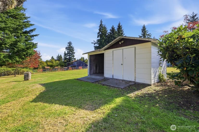 Property photo for 15702 SE 128th Street, Renton photo 28