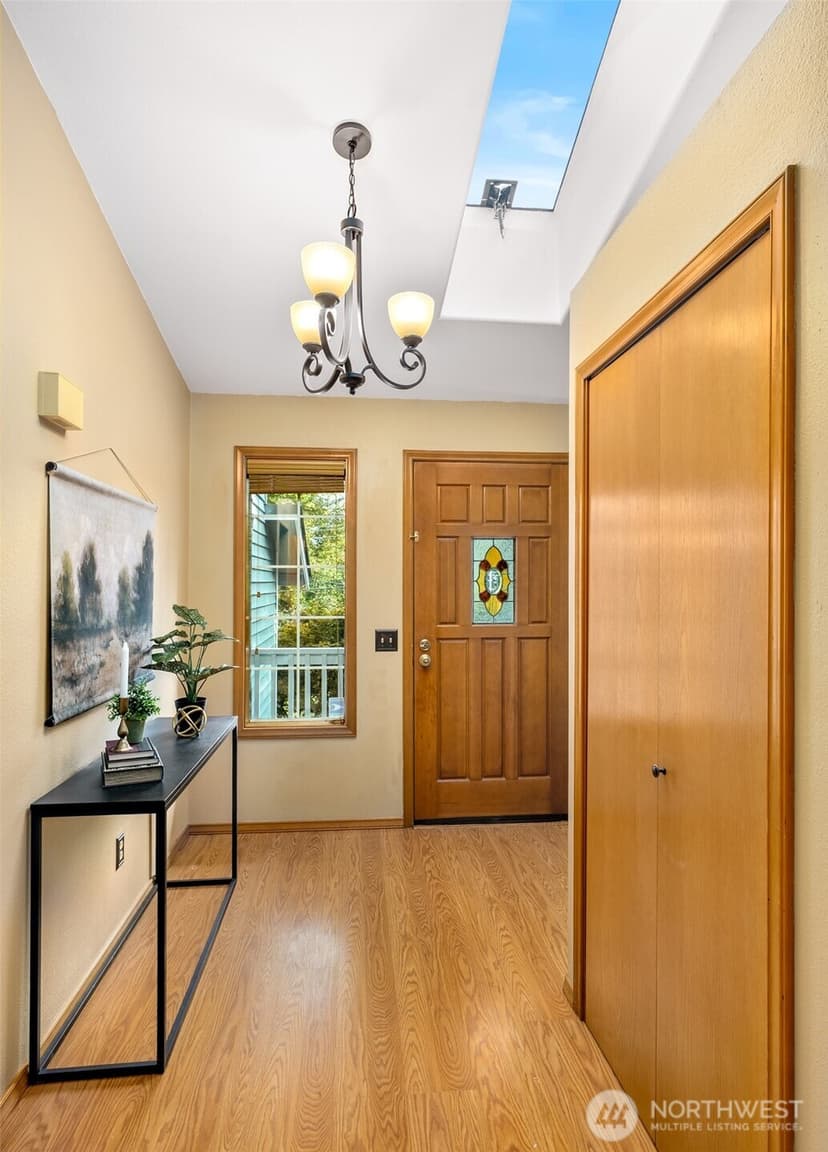 Property photo for 16522 Broadway Avenue, Snohomish photo 11