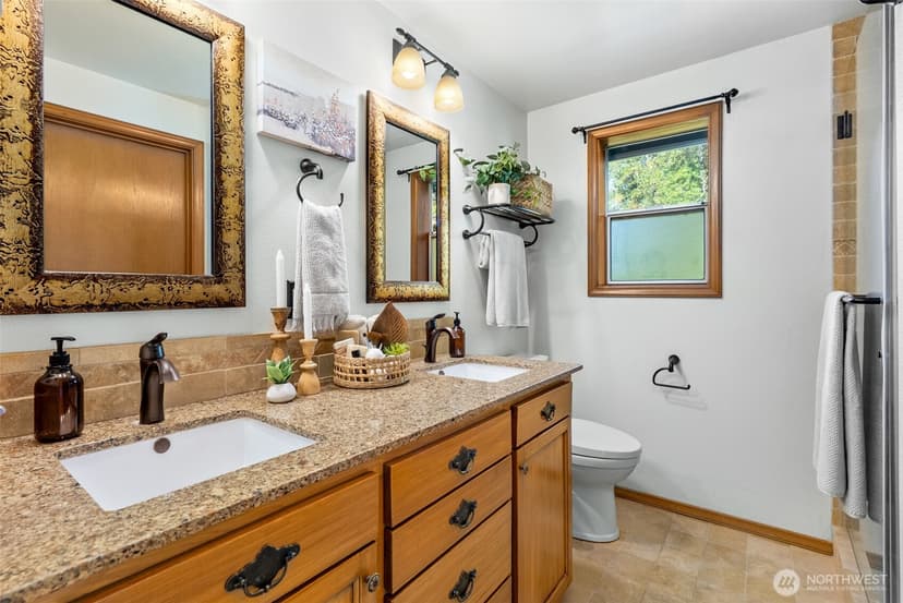 Property photo for 16522 Broadway Avenue, Snohomish photo 13