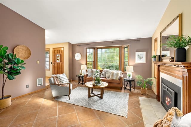 Property photo for 16522 Broadway Avenue, Snohomish photo 4