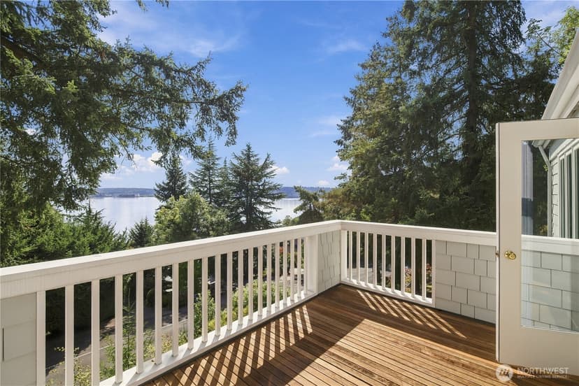Property photo for 8239 E Mercer Way, Mercer Island photo 22