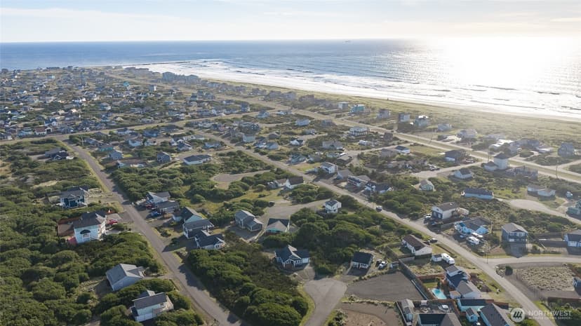 Property photo for 1114 Glendover Court SW, Ocean Shores photo 13