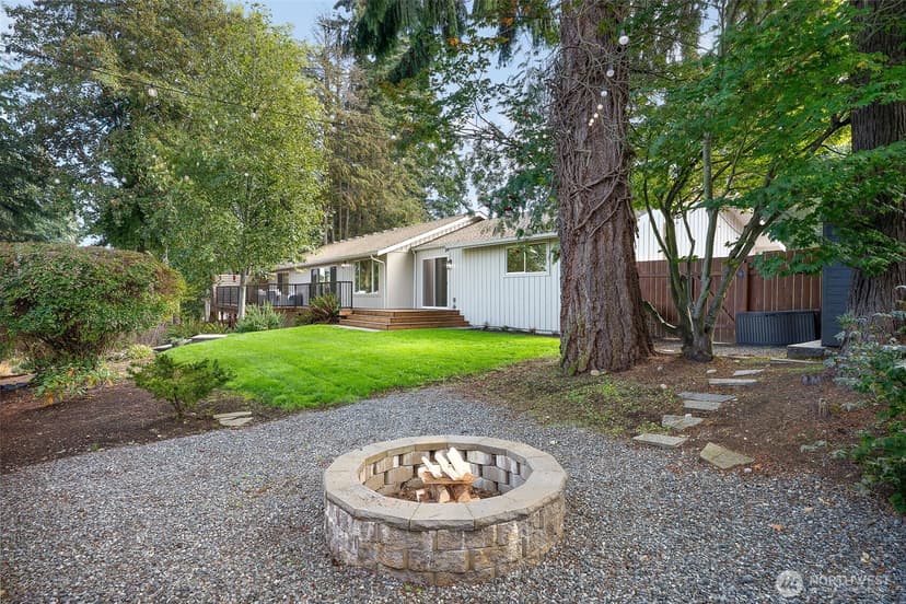 Property photo for 1040 S 295th Place, Federal Way photo 38