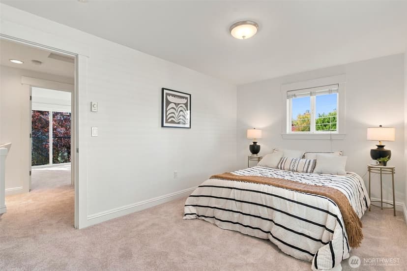 Property photo for 337 N 105th Street #A, Seattle photo 22
