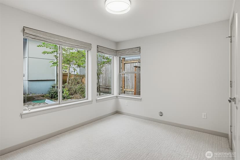 Property photo for 4314 Whitman Avenue N #B, Seattle photo 24