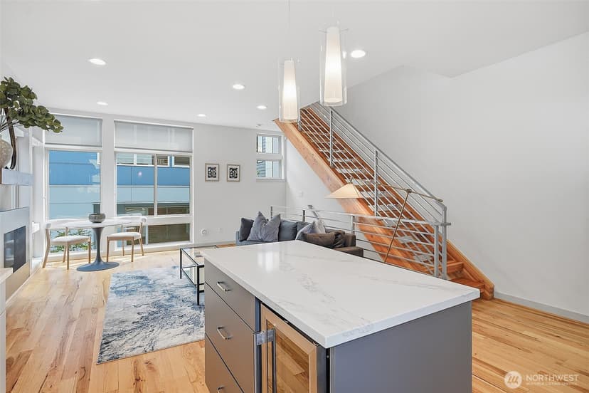 Property photo for 4314 Whitman Avenue N #B, Seattle photo 14