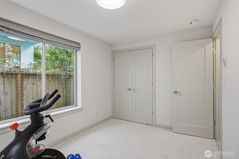 Property photo for 4314 Whitman Avenue N #B, Seattle photo 28