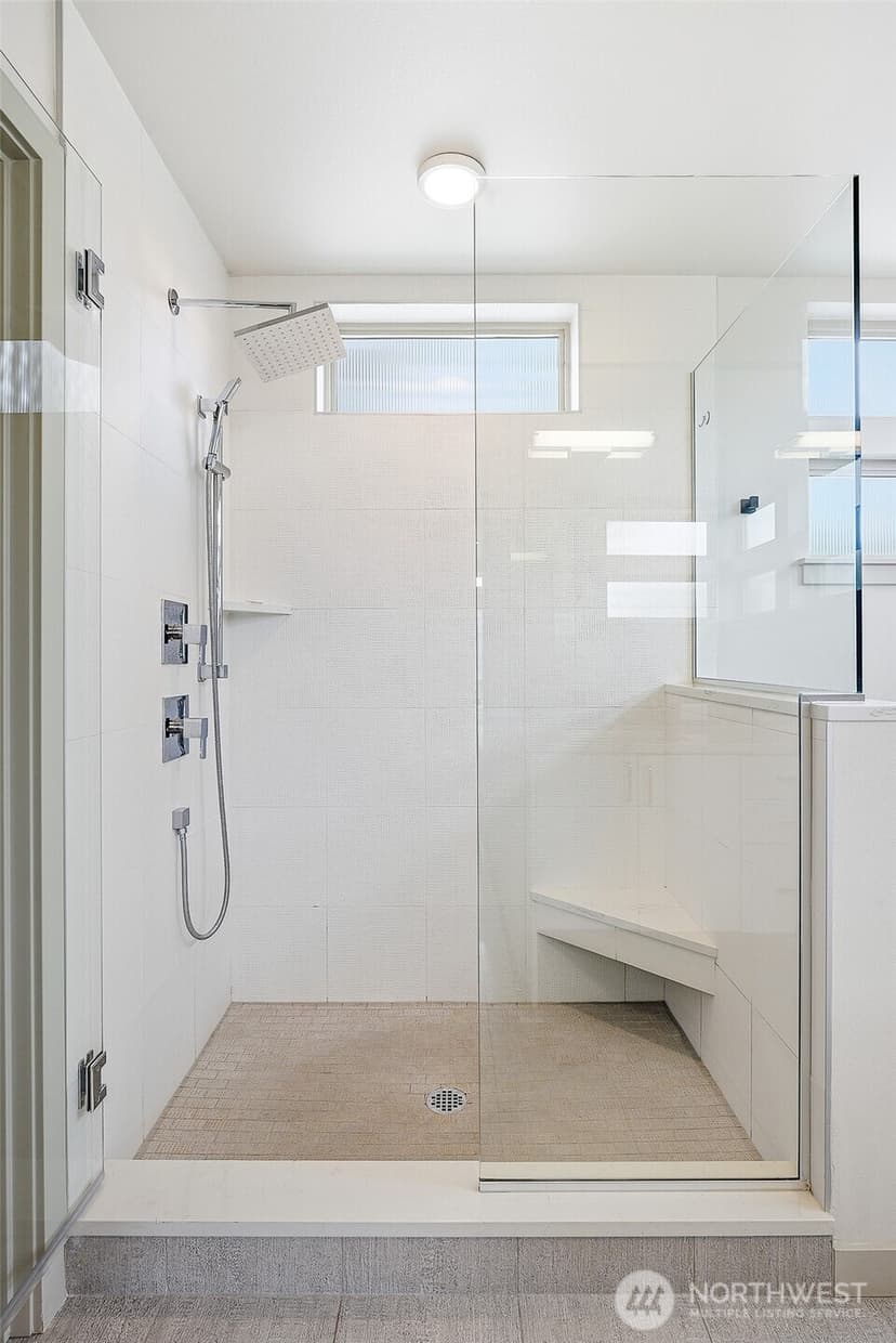 Property photo for 4314 Whitman Avenue N #B, Seattle photo 21