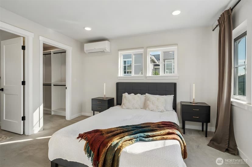 Property photo for 7000 32nd Avenue NW #C, Seattle photo 10