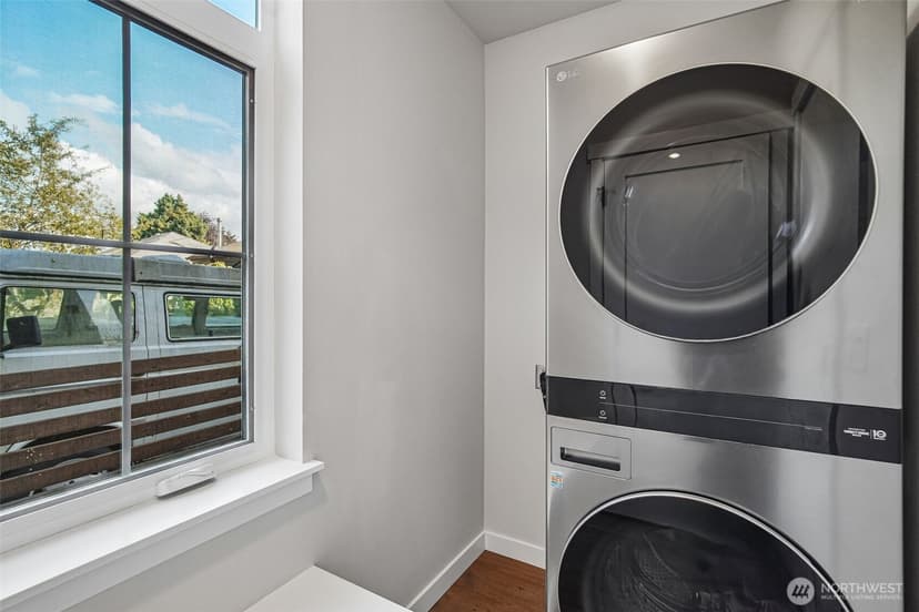 Property photo for 7000 32nd Avenue NW #C, Seattle photo 18