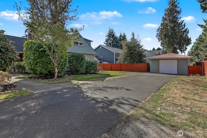 Property photo for 24116 52nd Avenue W, Mountlake Terrace photo 36