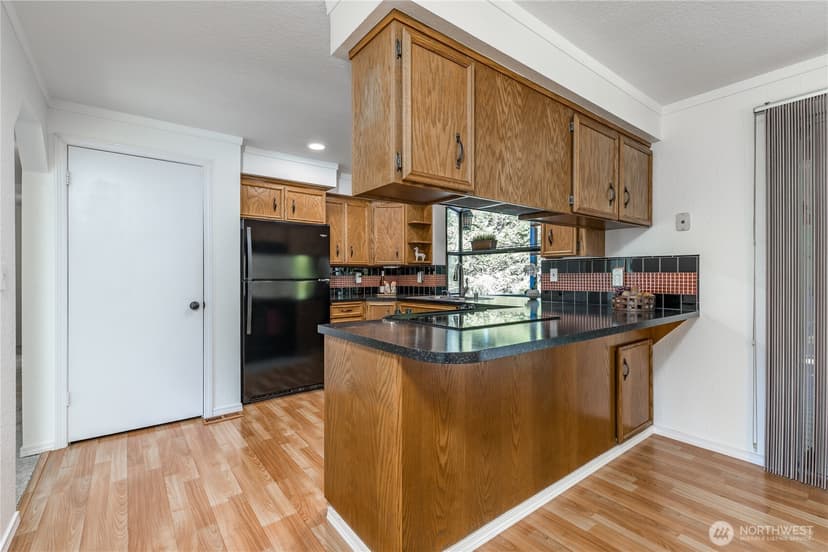 Property photo for 16511 193rd Avenue, Bonney Lake photo 10