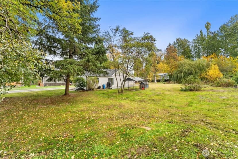 Property photo for 9719 9th Avenue E, Tacoma photo 10