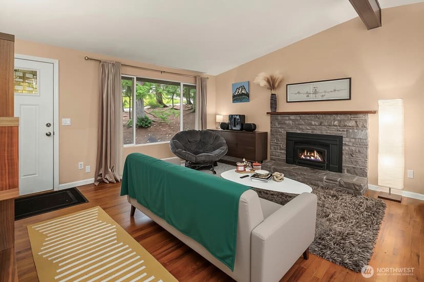 Property photo for 14622 57th Place W, Edmonds photo 4