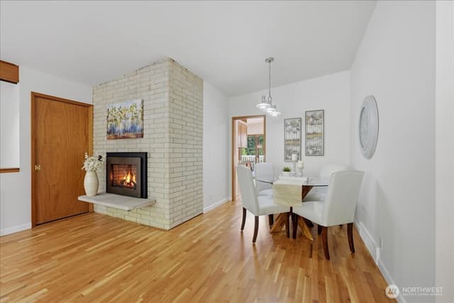 Property photo for 3739 NE 192nd Street, Lake Forest Park photo 5