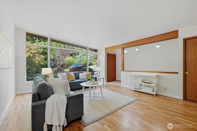 Property photo for 3739 NE 192nd Street, Lake Forest Park photo 4