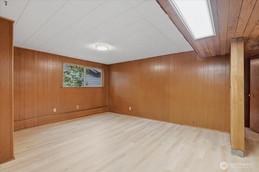 Property photo for 3739 NE 192nd Street, Lake Forest Park photo 22