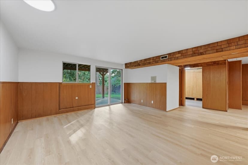 Property photo for 3739 NE 192nd Street, Lake Forest Park photo 21