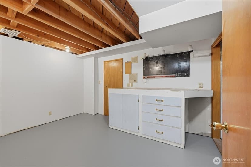 Property photo for 3739 NE 192nd Street, Lake Forest Park photo 26