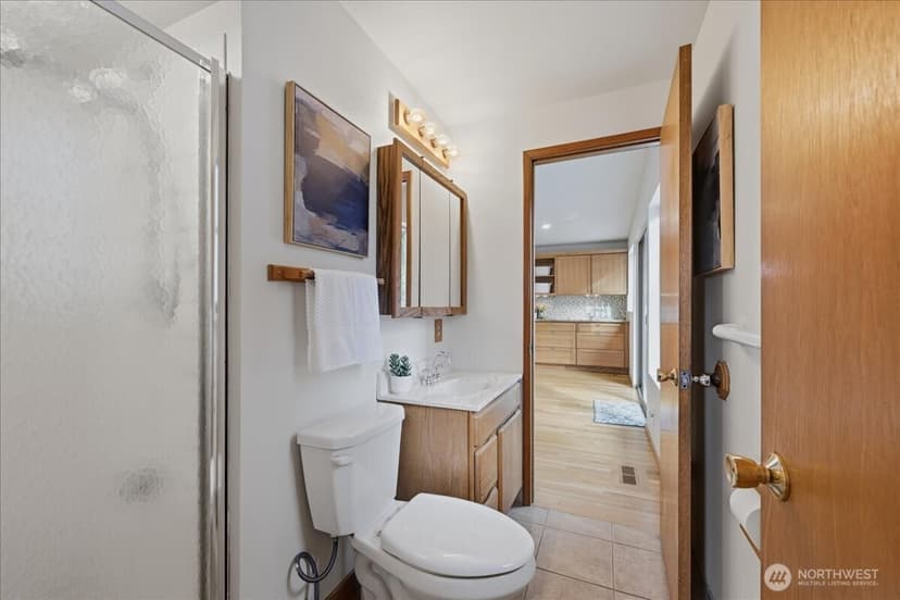 Property photo for 3739 NE 192nd Street, Lake Forest Park photo 13