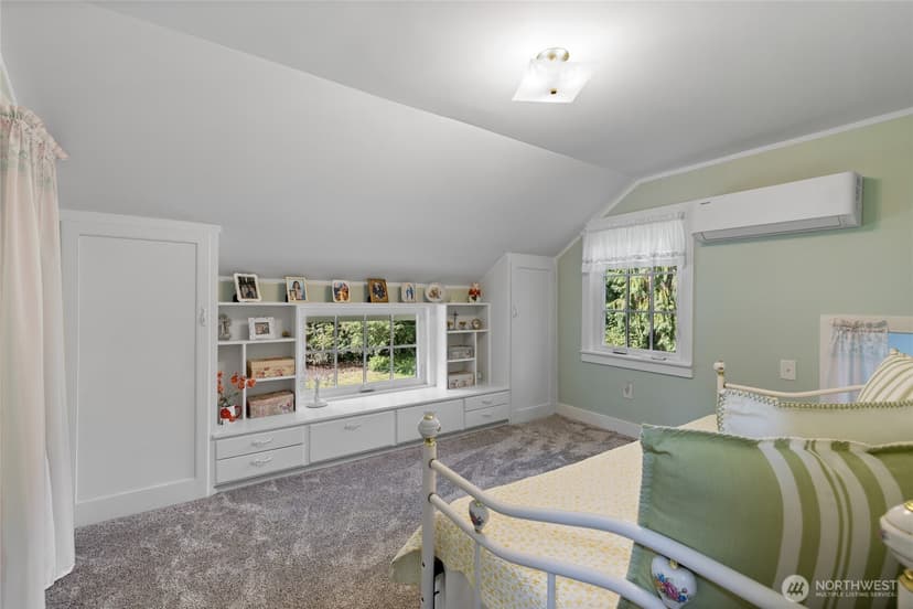 Property photo for 12101 Nyanza Road SW, Lakewood photo 22